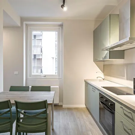 Moderno Cucina Salvia In Centro